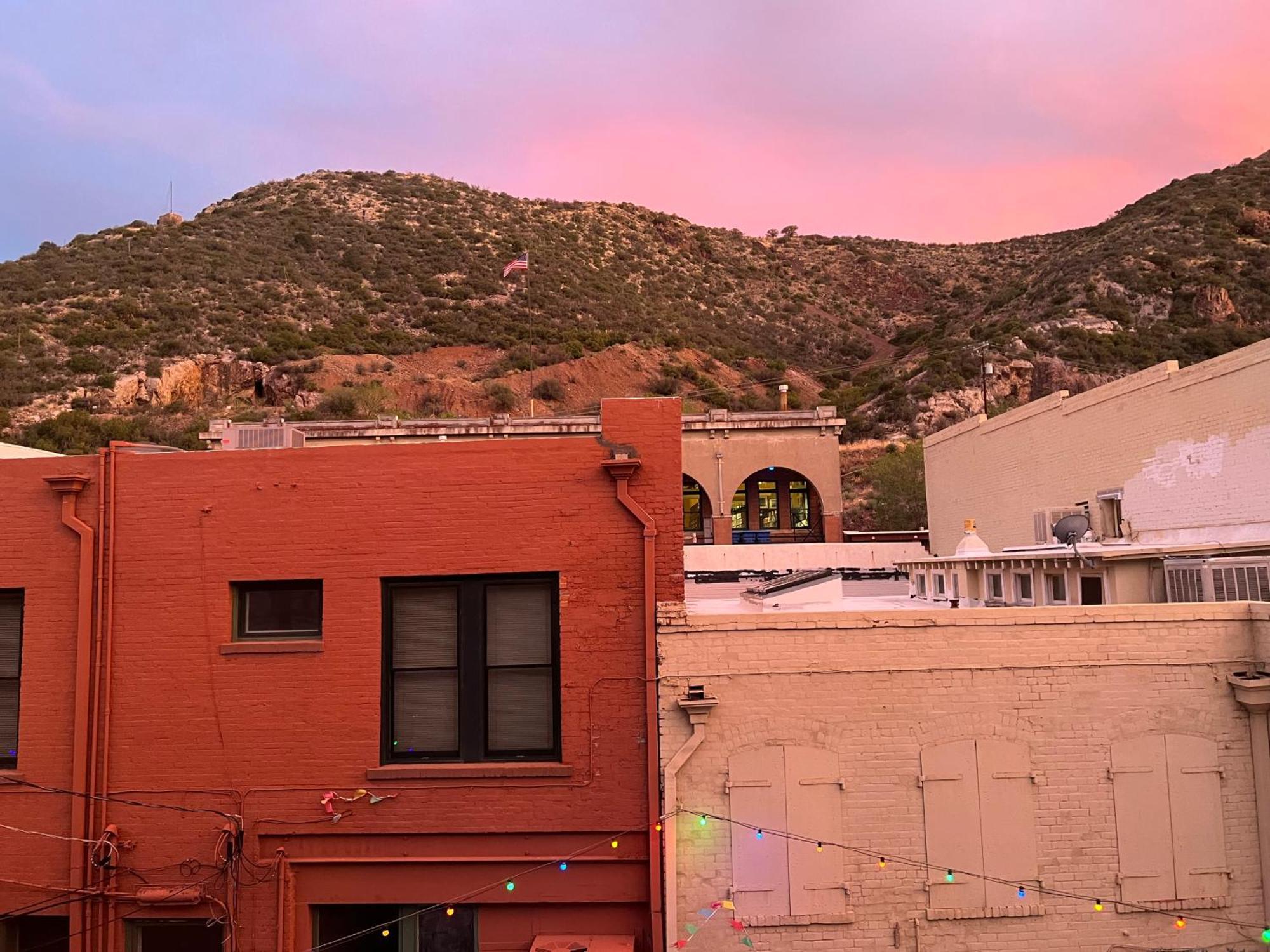 Canyon Rose Suites Bisbee Exterior photo